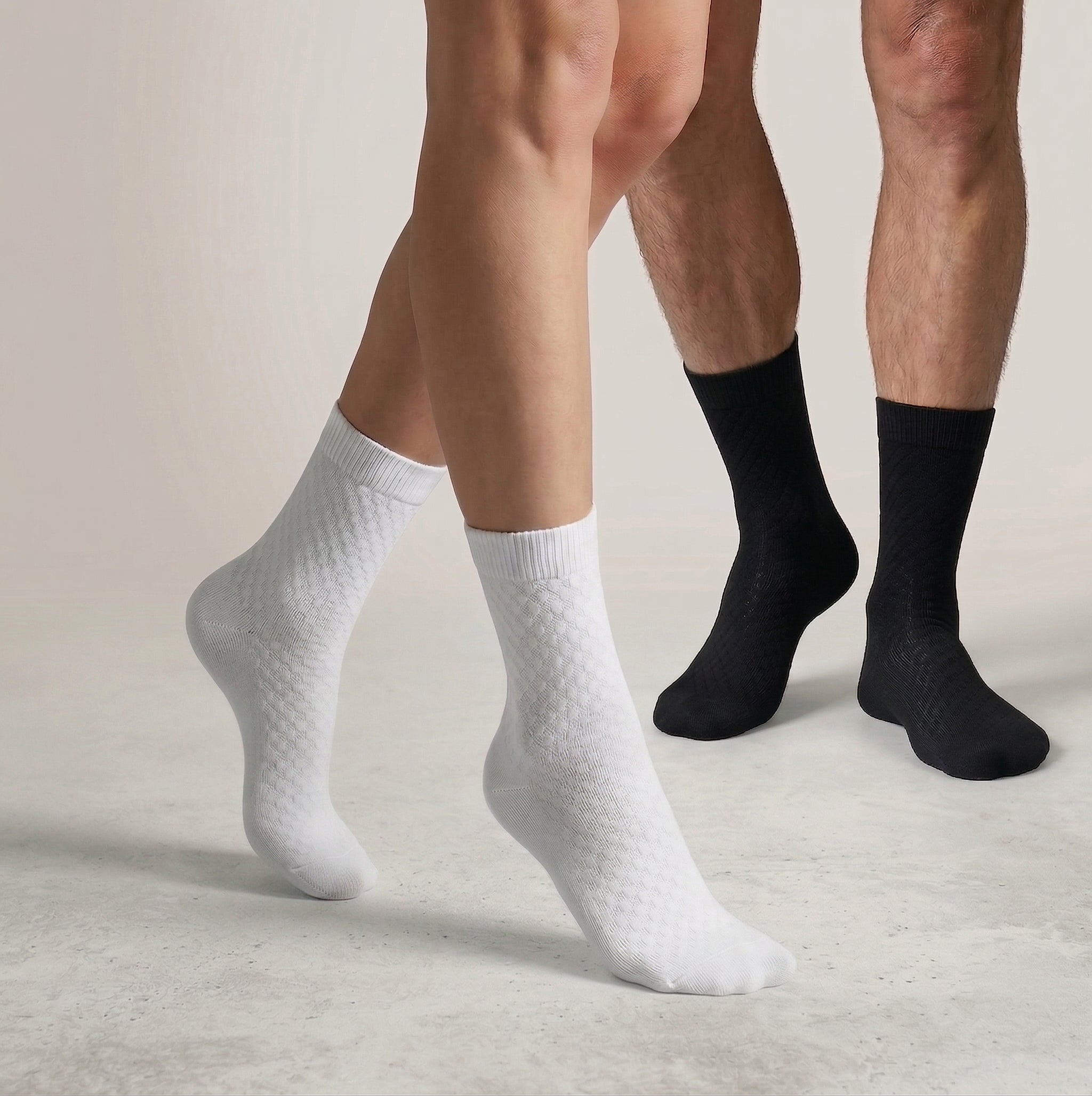 Lumo – Pressure-Free Bamboo Socks